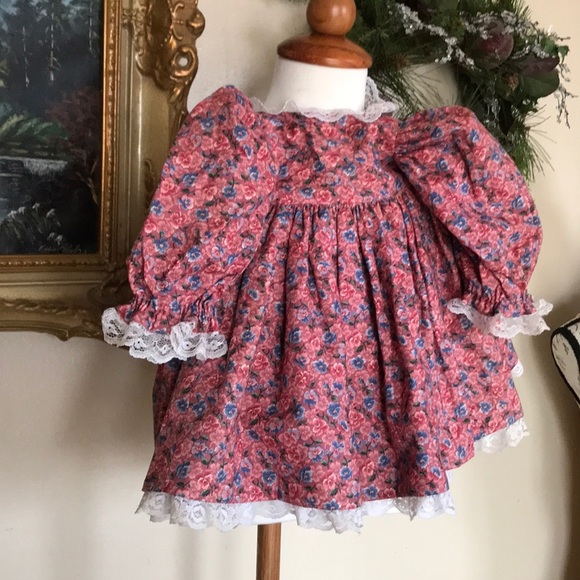 🩷 Rare Vintage 1960’s Victorian Lace Baby Dress - Picture 3 of 9